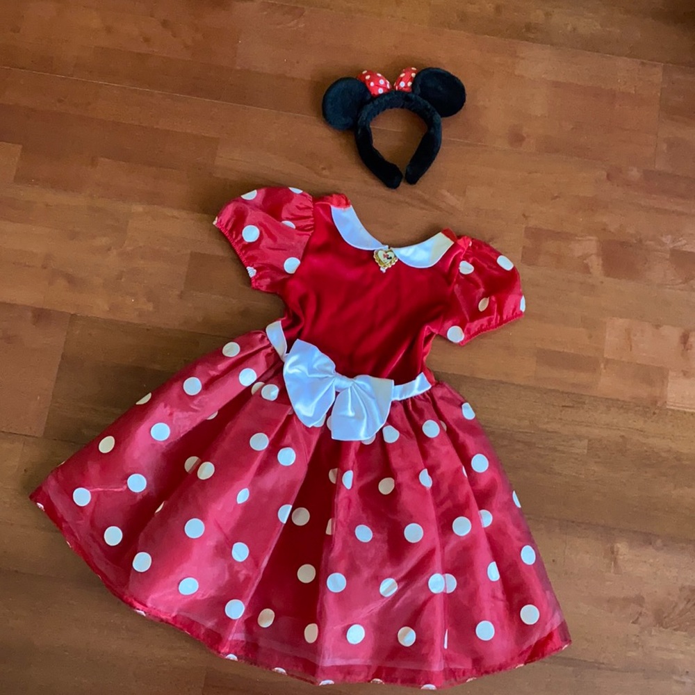 MINNIE MOUSE COSTUME